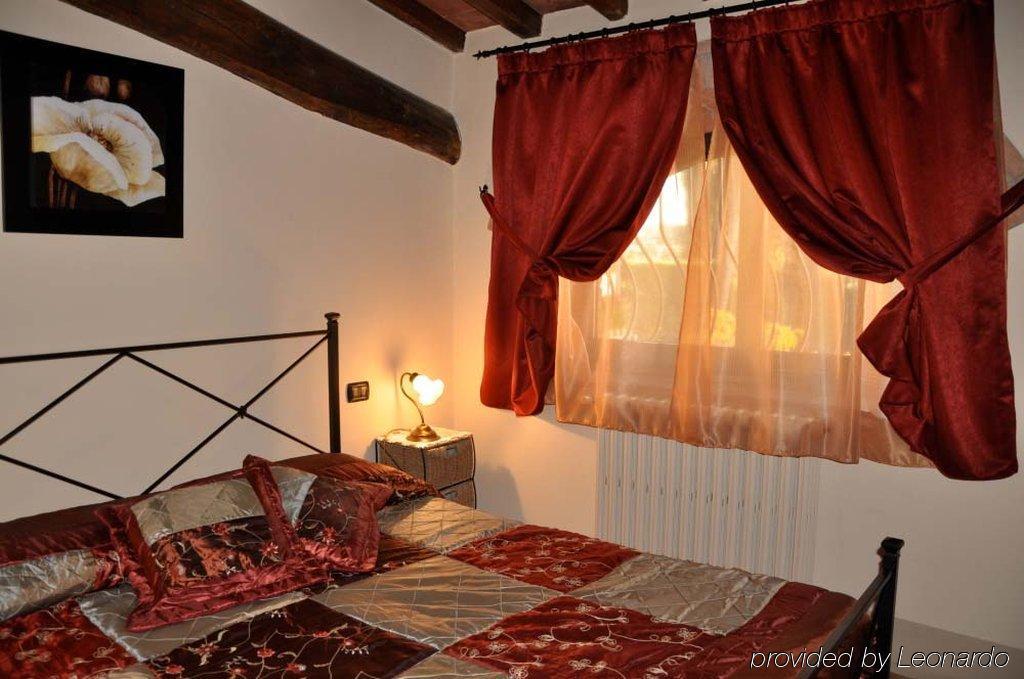 Villa Campestri Olive Oil Resort Vicchio Camera foto